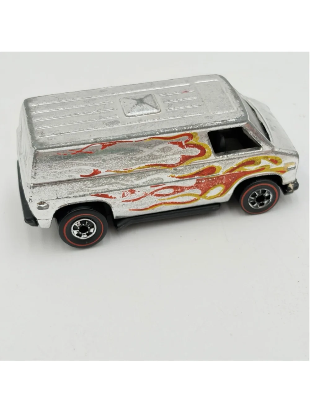 Hot Wheels Super Van 1974 1:64 Silver Diecast Van w/ Flame Decals